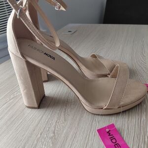 Fashion Nova Tan Block Heel Sandals